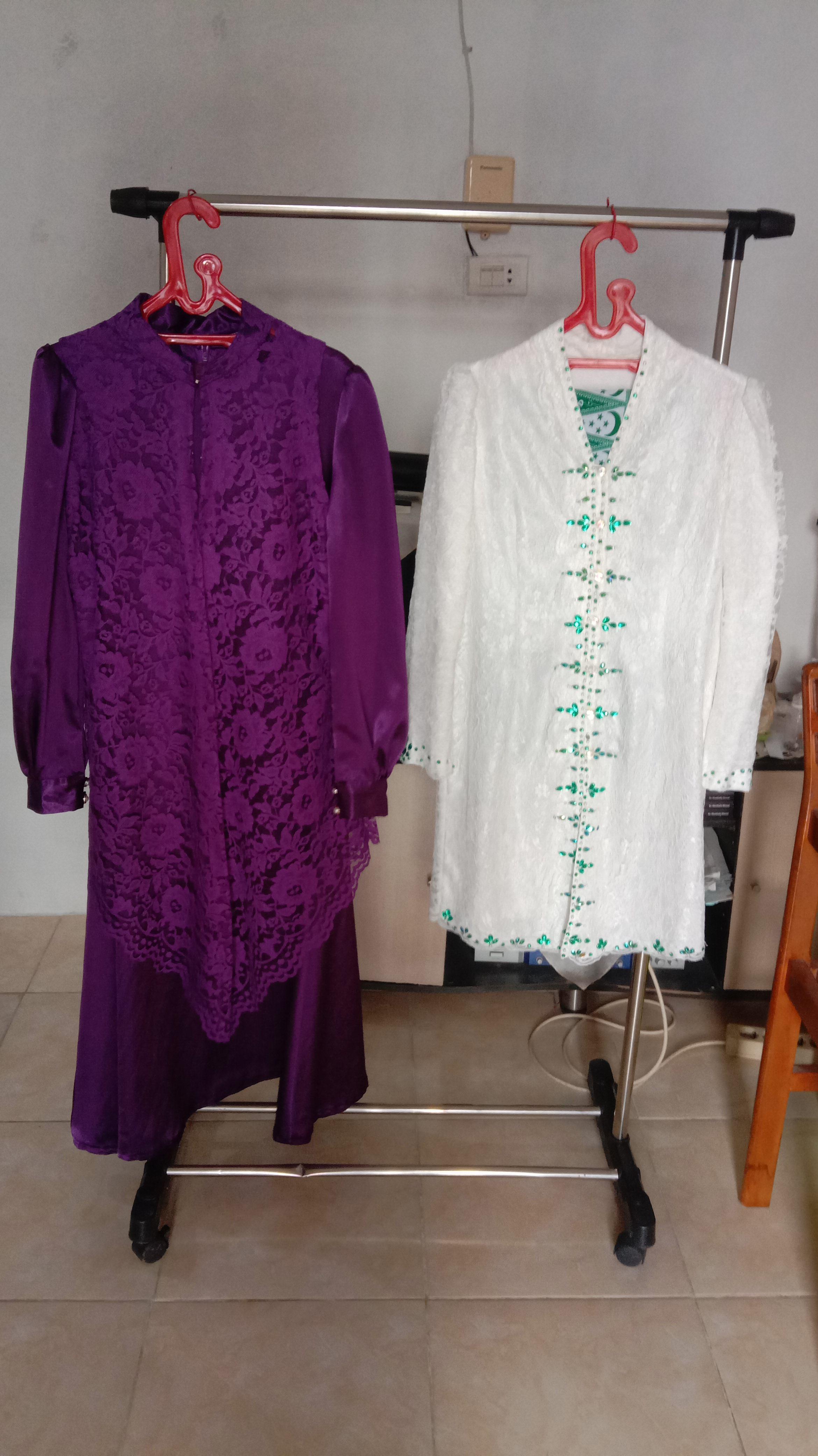 Koleksi gaun dan kebaya hasil karya